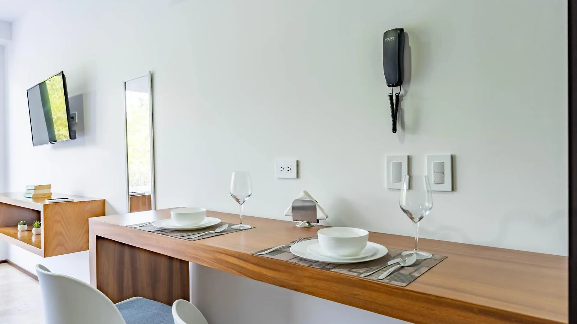 Menesse Apartments Tulum Aparthotel