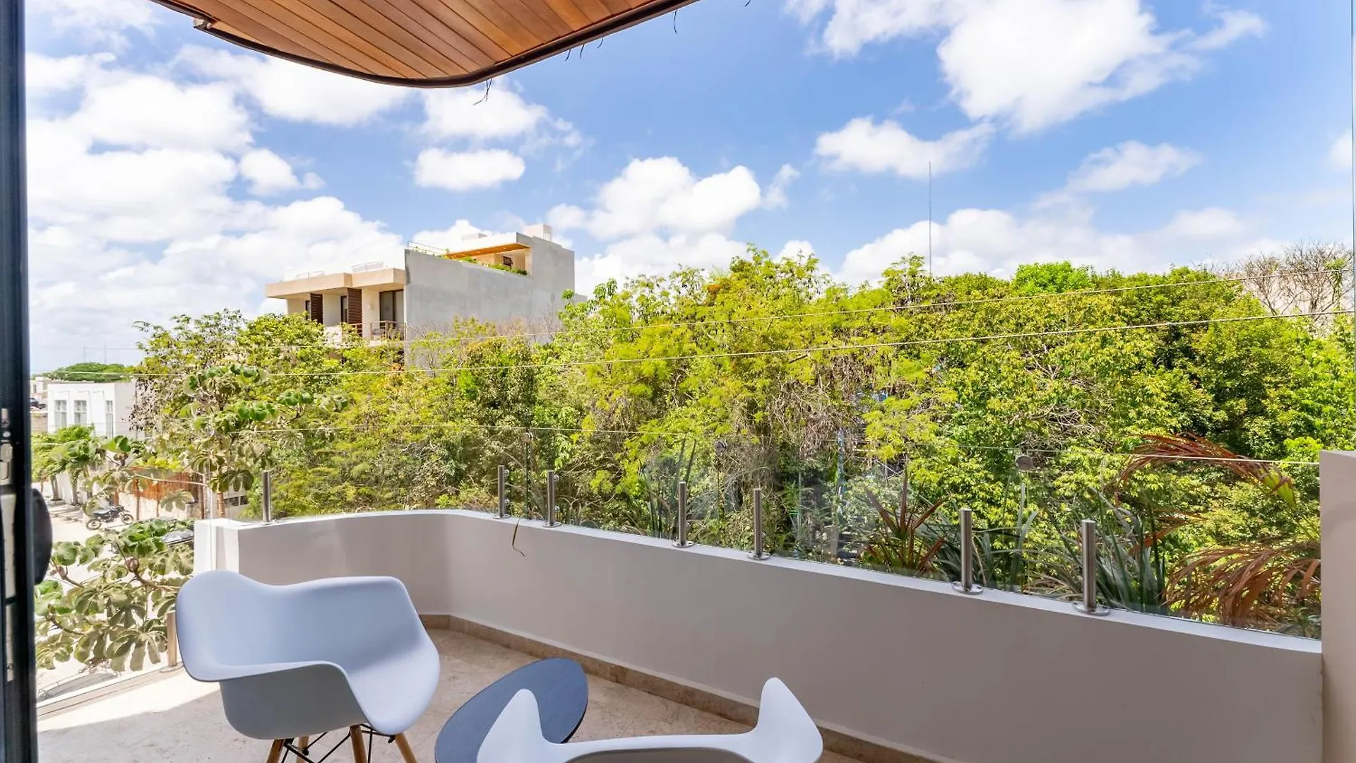 Menesse Apartments Tulum